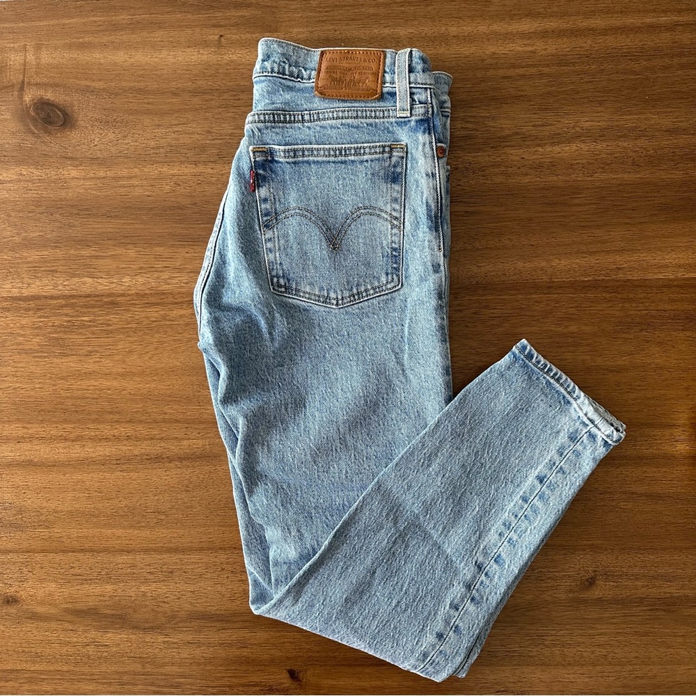 Levi’s Wedgie Straight Jeans